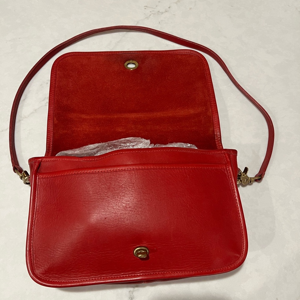 Vintage 1997 Coach Red Leather Convertible Clutch 9635 Bag - Picture 4 of 15